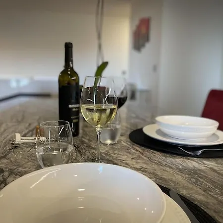 アパート Magic Home, Everything Need. フンシャル