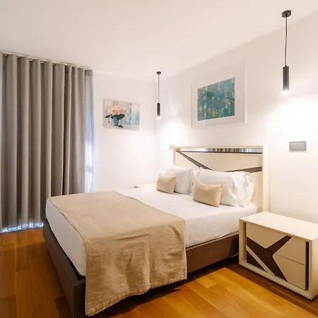 Апартаменты Magic Home, Everything Need. *