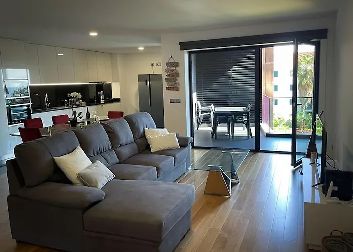 Magic Home, Everything Need. דירה פונשל